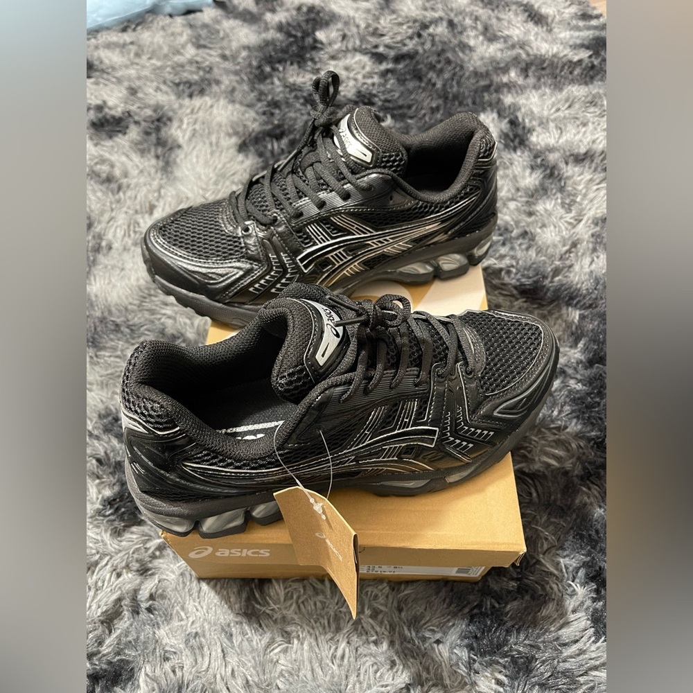 ASICS Gel-Kayano 14 – Black (Size 9.5)